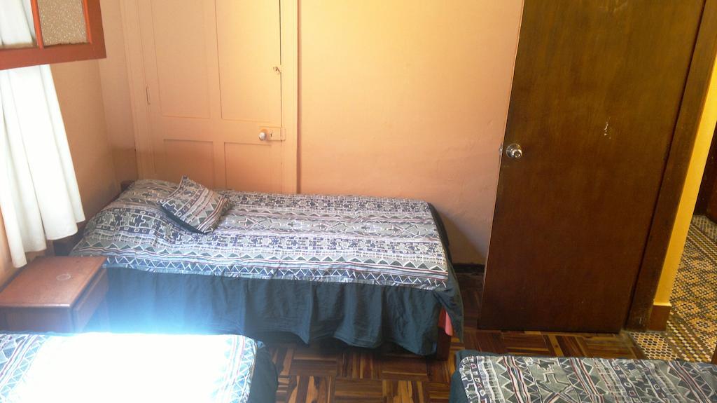 Bed and Breakfast Friends House à Lima Chambre photo